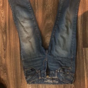 American Eagle cropped jeans